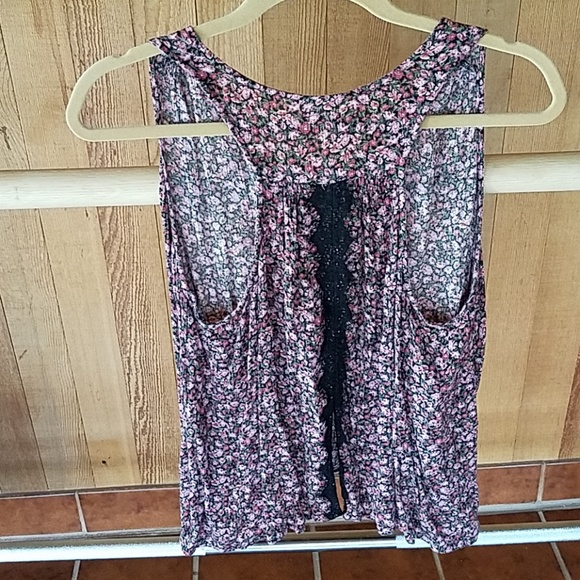 Top - Picture 2 of 2